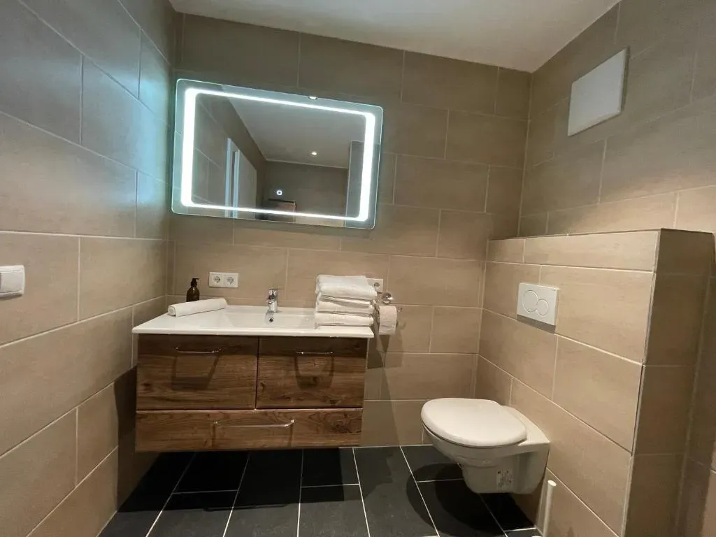 3 bedroom apartment IH