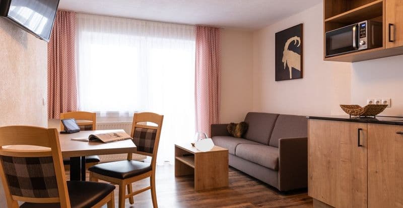 1 bedroom apartment S LI — photo 2