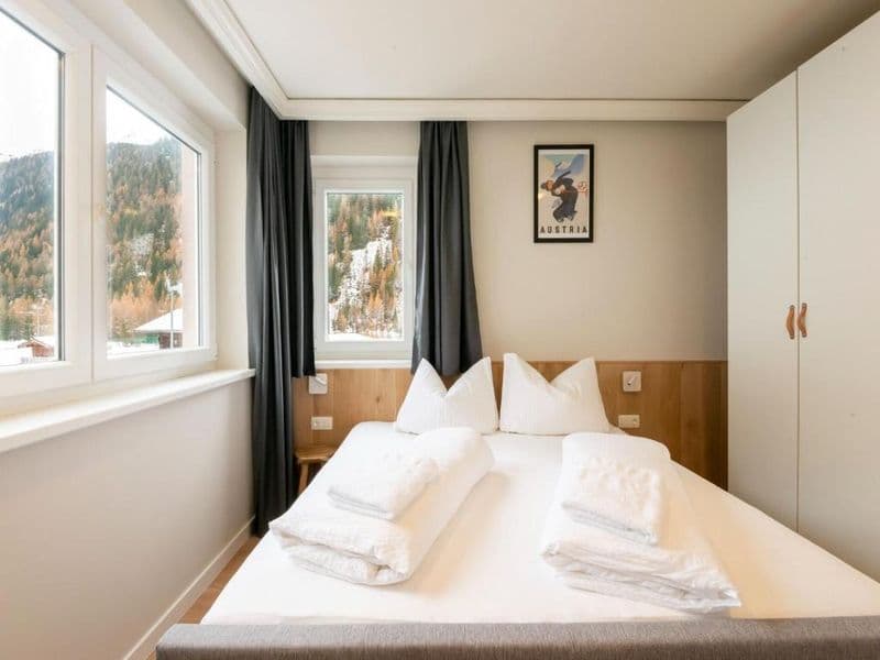 2 bedroom apartment IH